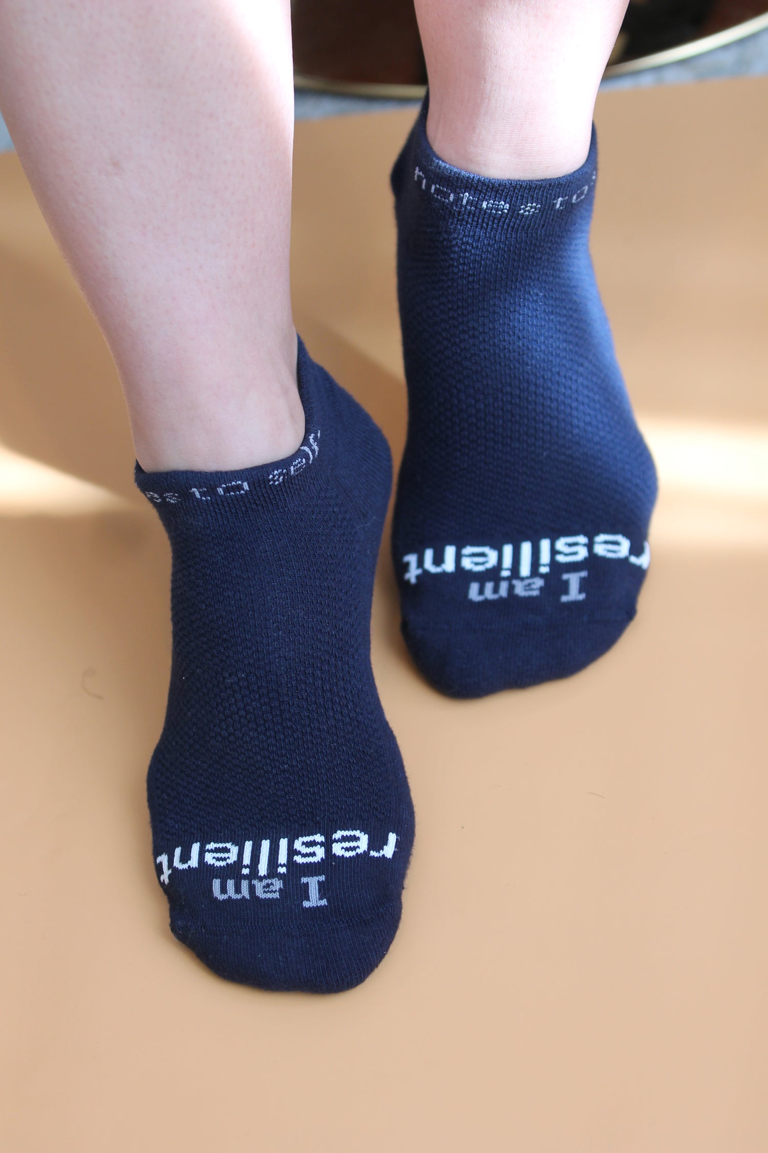 Calcetines de corte bajo I am Resilient Azul marino